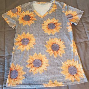 NEW! MissLook Sunflower VNeck T-Shirt